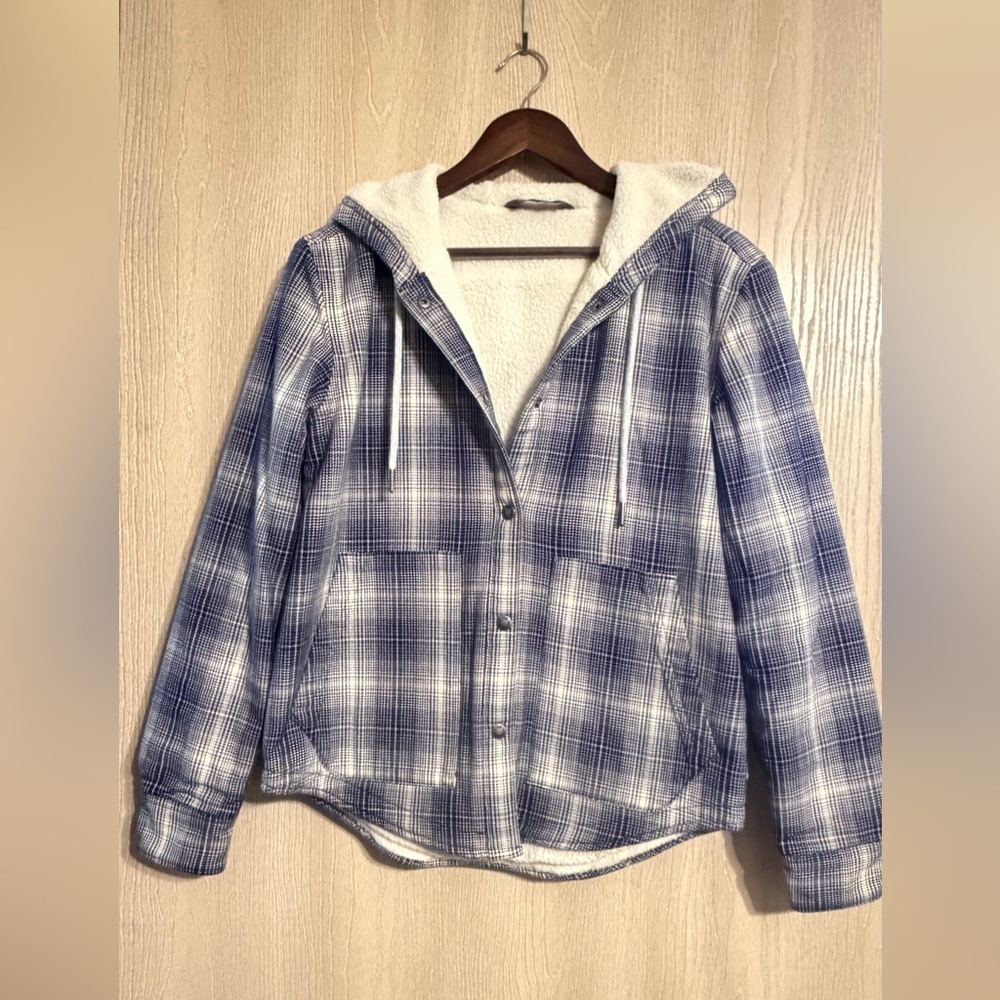 The North Face Gray and White Fleece Jacket